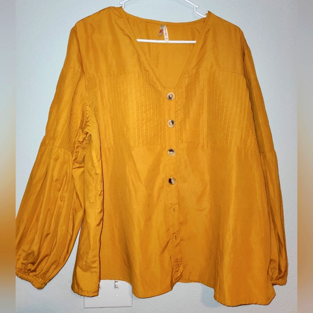 True Destiny Mustard Top